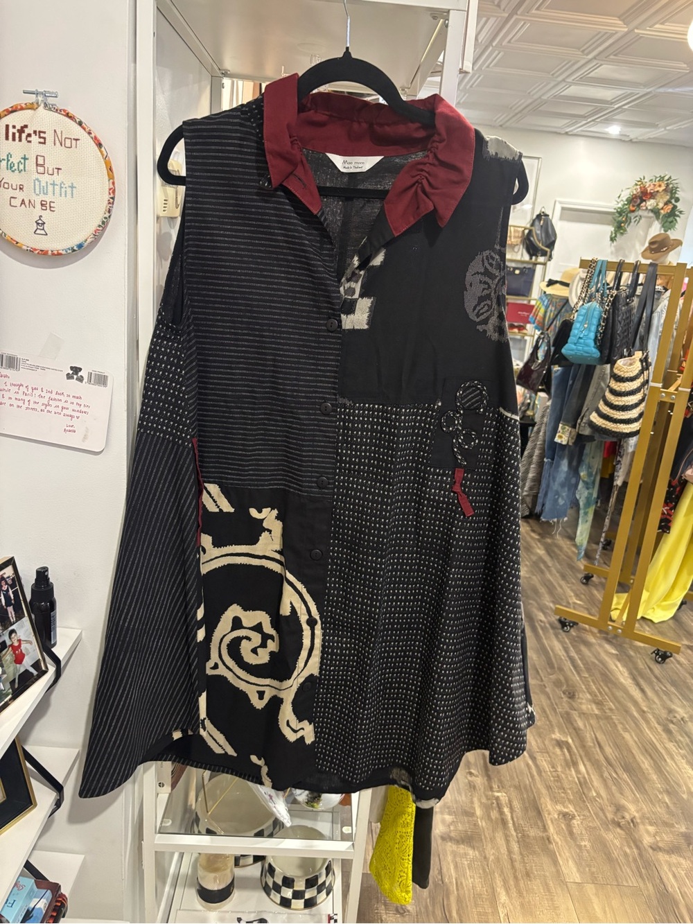 Mao mam Boho Patchwork Black Casual Dress with Burgundy Collar